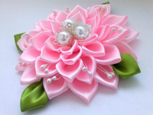 Цветы канзаши