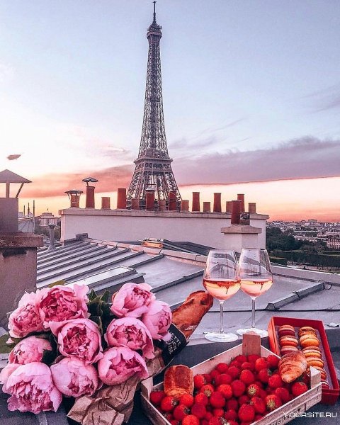 Эйфелева башня любовь