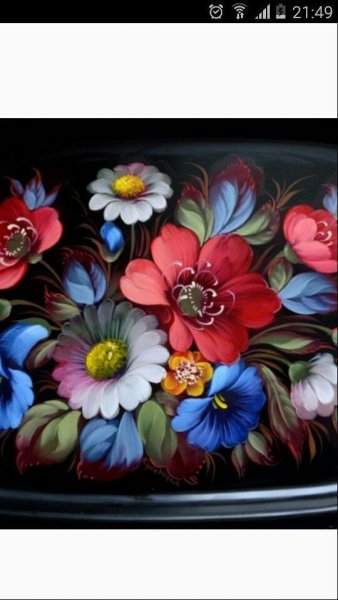 Ткань с жостовскими узорами