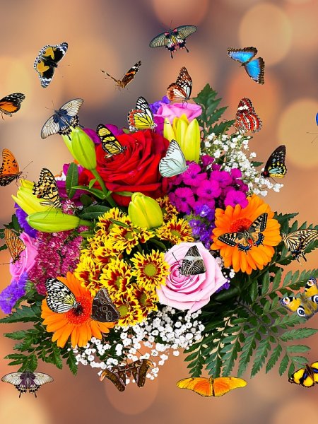 Красивый букет с бабочками