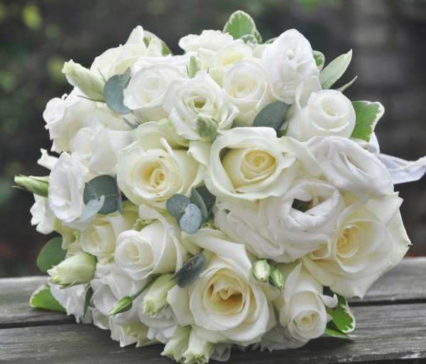 Белый букет