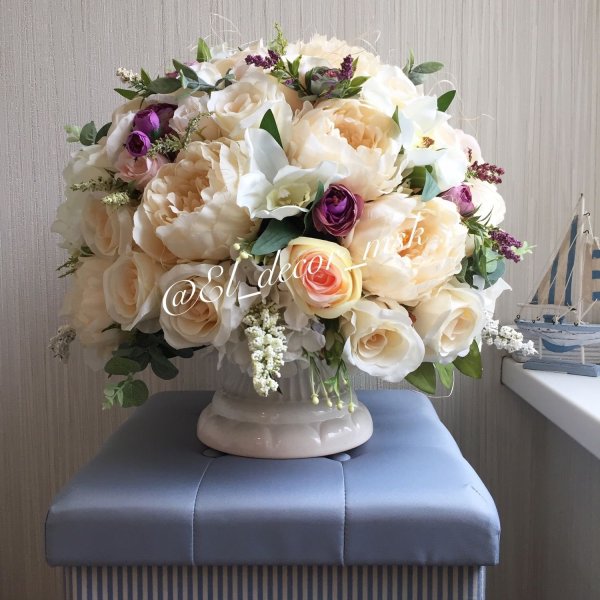 Красивые искусственные букеты для интерьера