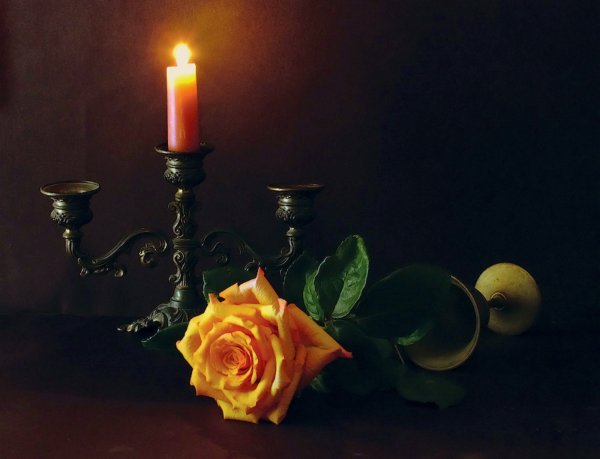 Свеча памяти