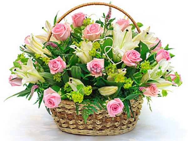 Открытка корзина с цветами