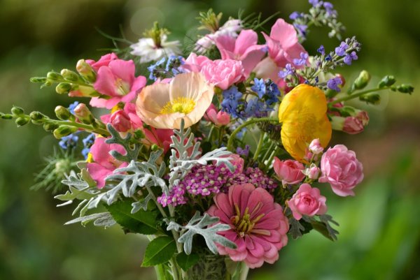 Букет цветов «летний»