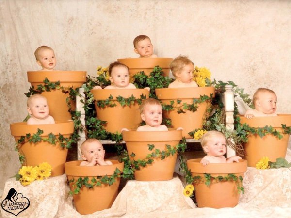 Дети в цветах