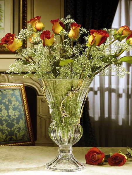Цветы в вазе