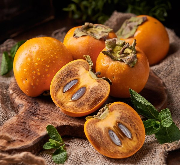 Хурма Королек дерево