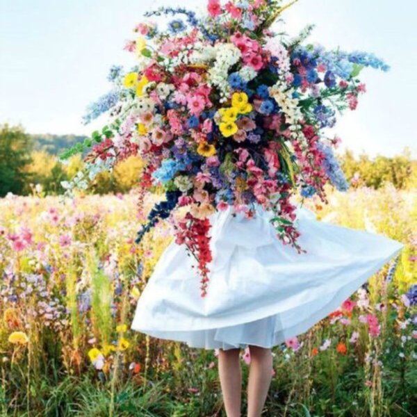 Девочка в ромашках