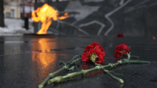 Углич Обелиск славы