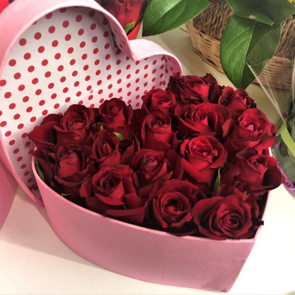 Сердце из цветов