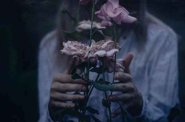 Грустный цветок