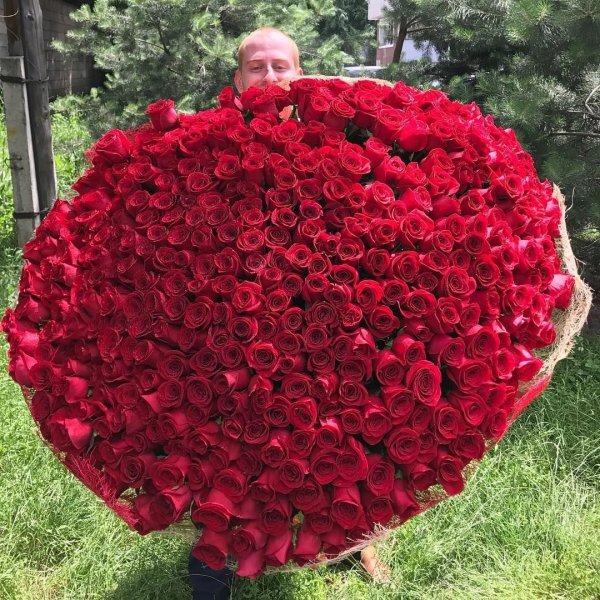 Букеты роз шикарных