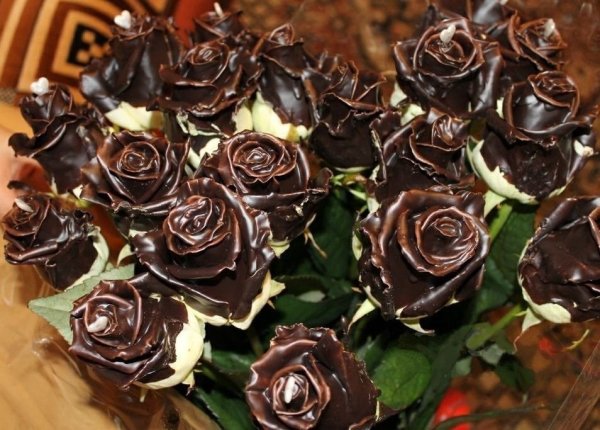 Шоколадные розы