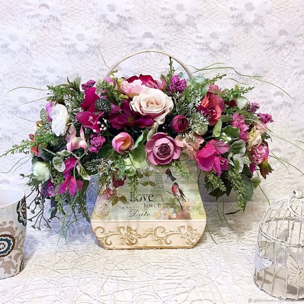 Интерьерные композиции из цветов