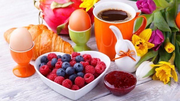 Весенний завтрак