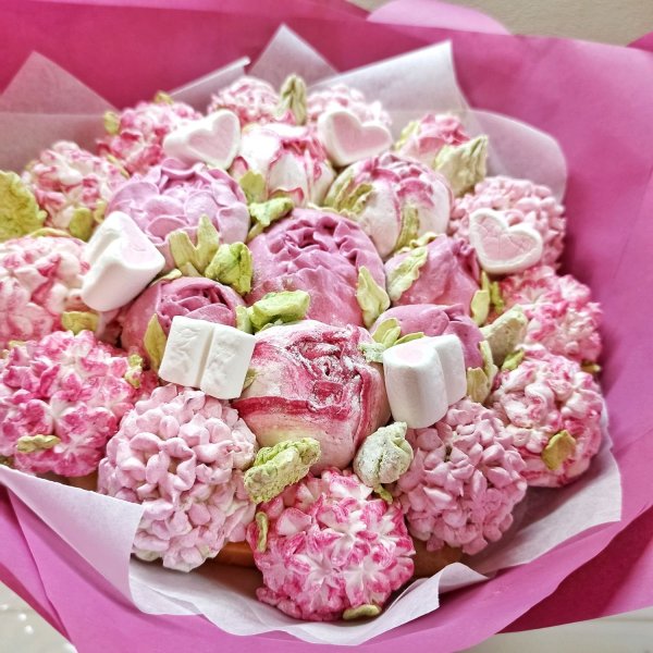 Роза маршмеллоу