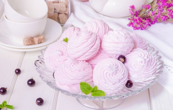 Пионы в коробке