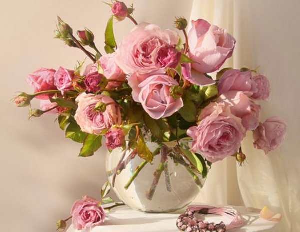 Красивый весенний букет