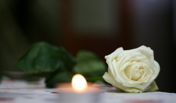 Цветы соболезнования