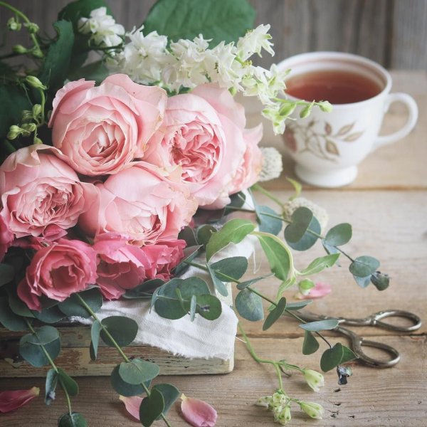 Пожелания с добрым утром с пионами