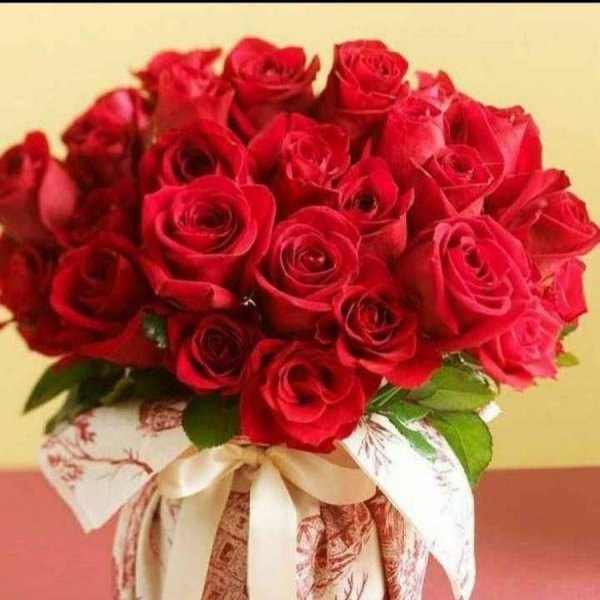 Букет роз с днем рождения