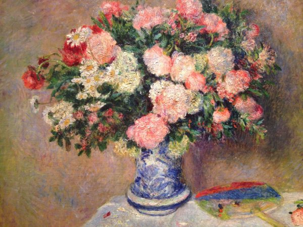 Ренуар пионы