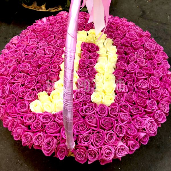 С днём рождения огромный букет