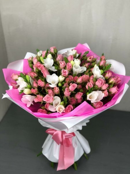 Букет "хризантемы и розы"