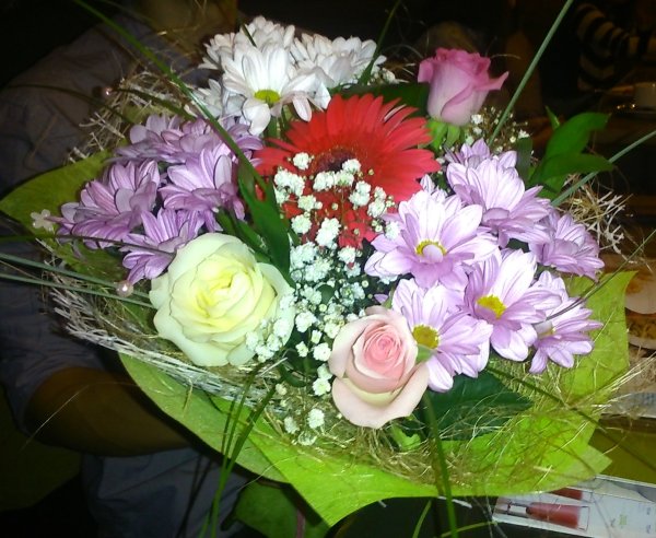 Красивый букет роз