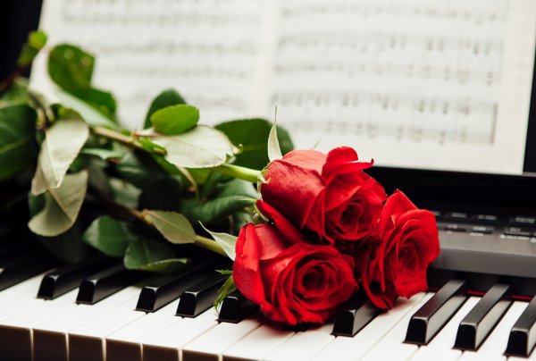 Ноты и цветы