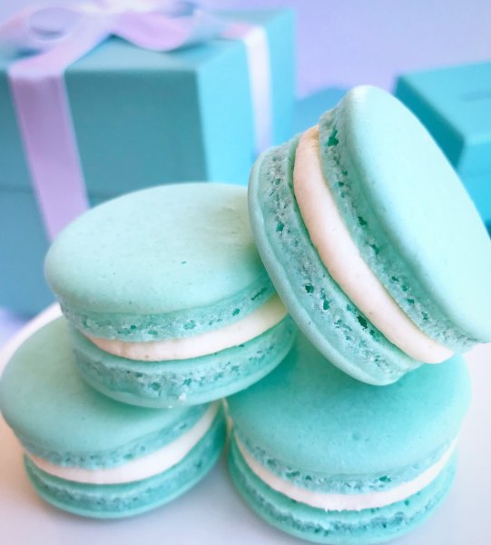 Торт макаронс Тиффани