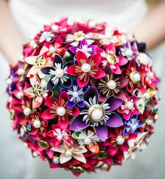 Необычный букет невесты