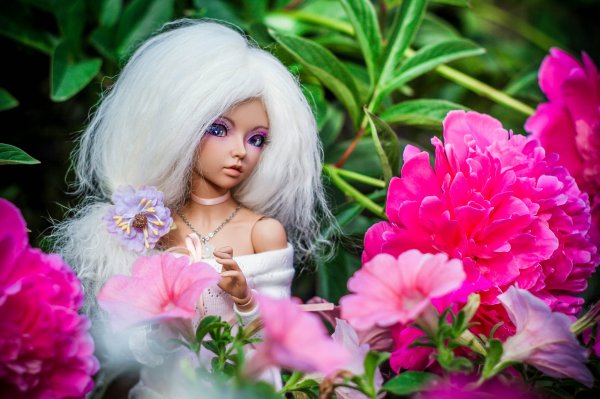 Кукла цветок