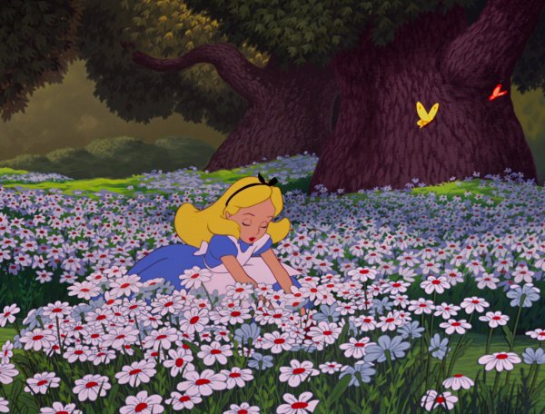 Алиса Дисней гиф