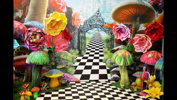 Цветы из Алисы в стране чудес мультик