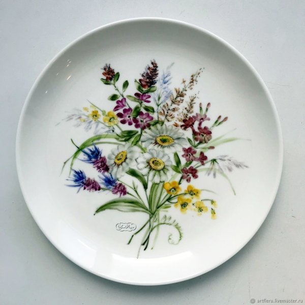 Флёра Даминова роспись посуды