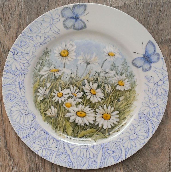 Посуда с ромашками