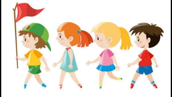 Ребенок шагает