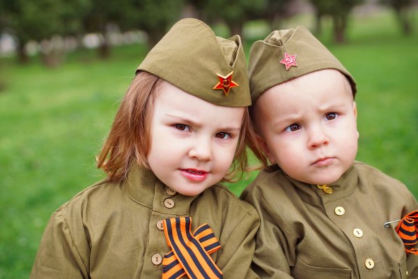 Красная звезда на пилотке