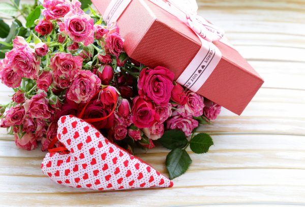 Цветы в подарок