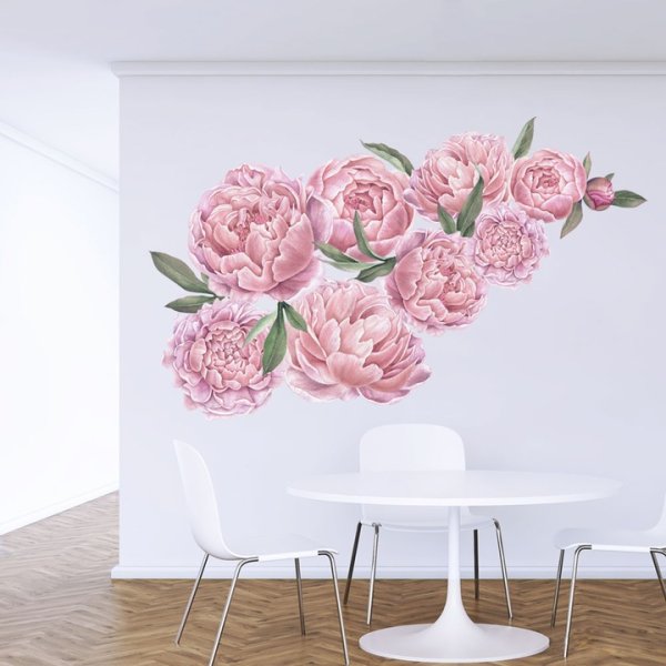 Цветы на стене