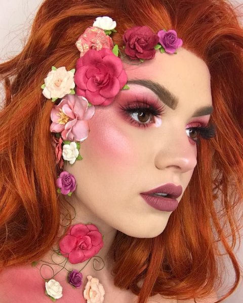 Цветочный макияж