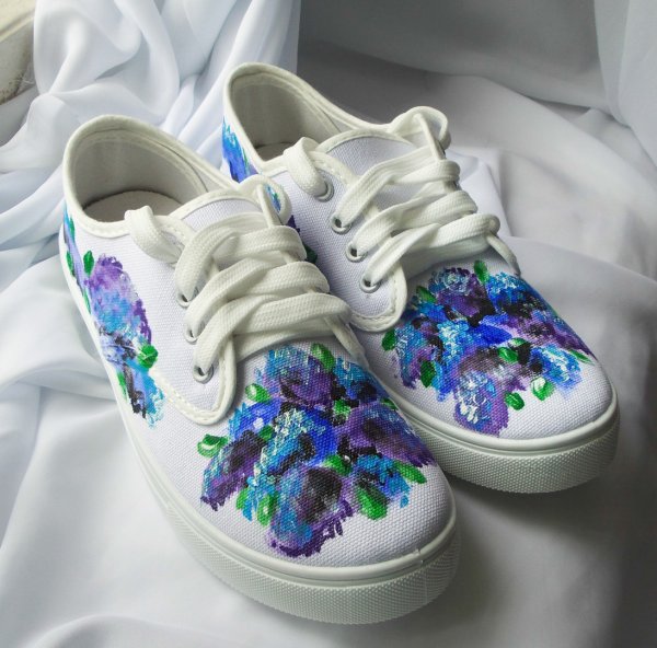 Ботинки с цветами