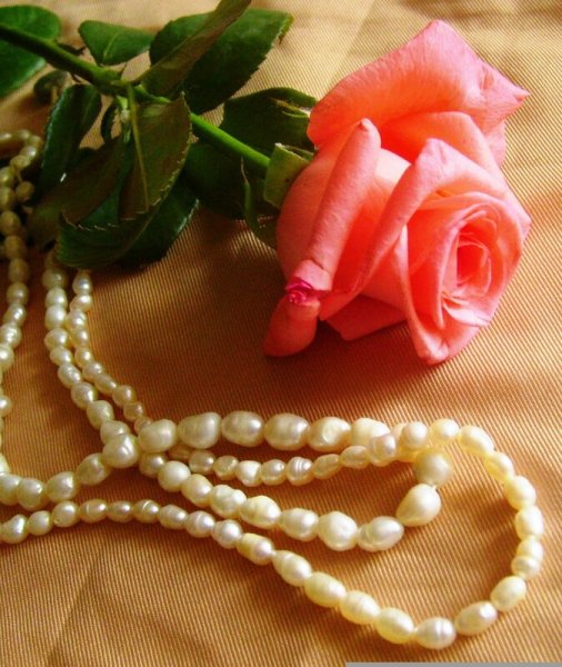 Цветы и жемчуг