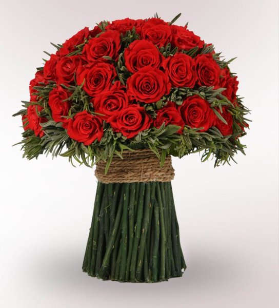 Цветы в корзине