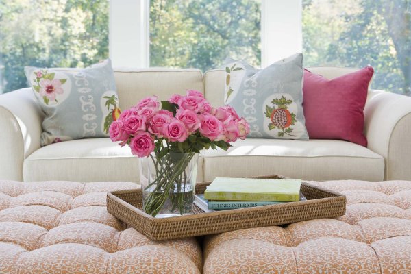 Уютная комната с цветами