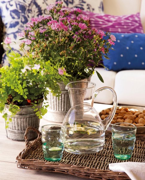 Летние цветы в интерьере