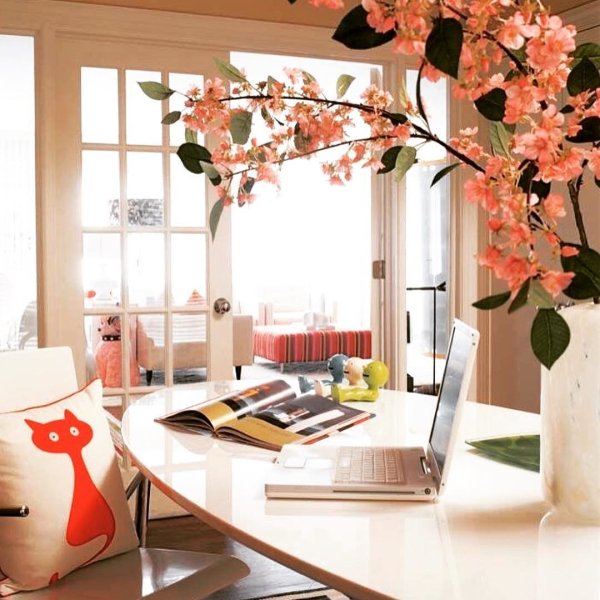 Интерьер с цветами