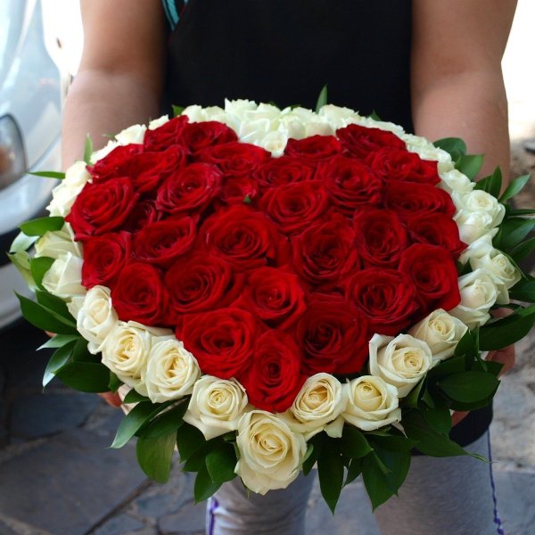 Букет из роз "сердце"